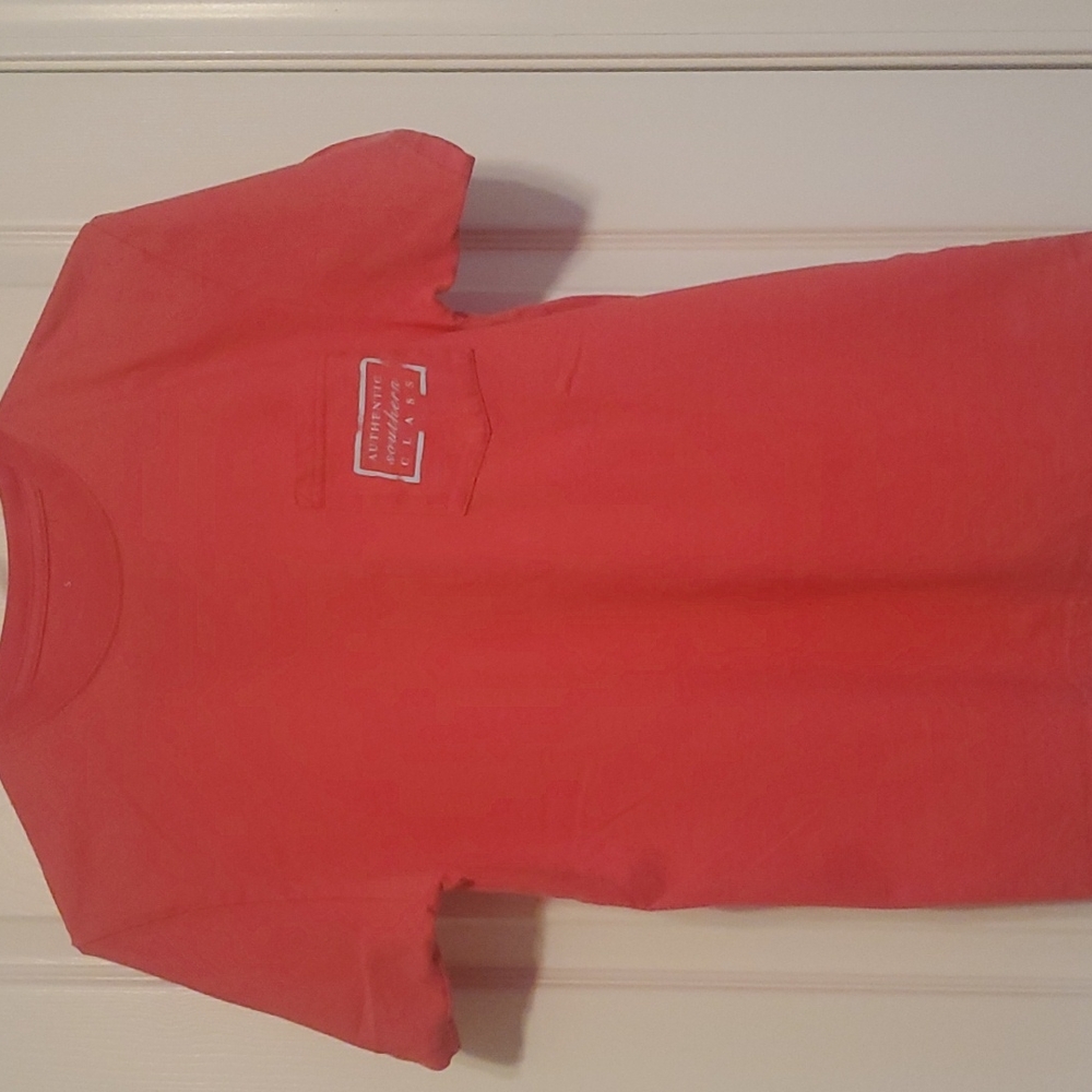 Southern Marsh tshirt . Pink size small